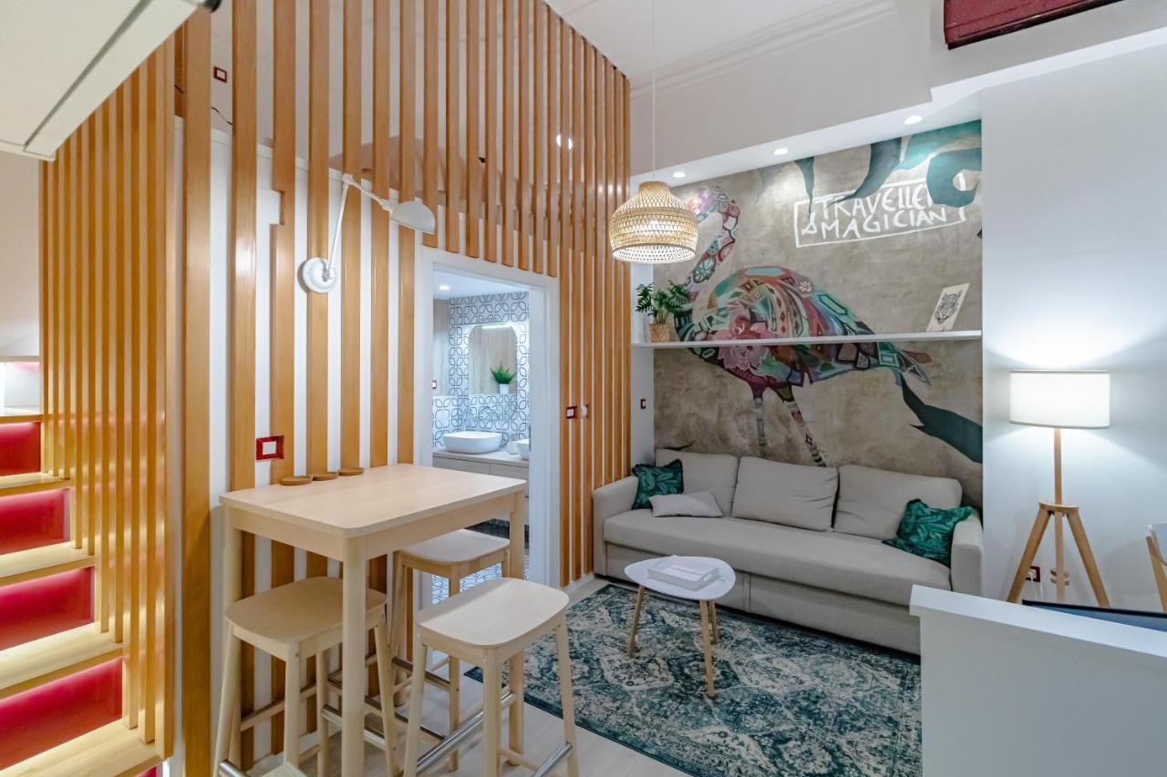 Green Gallery On A Main Square Apartment Zagreb Ngoại thất bức ảnh
